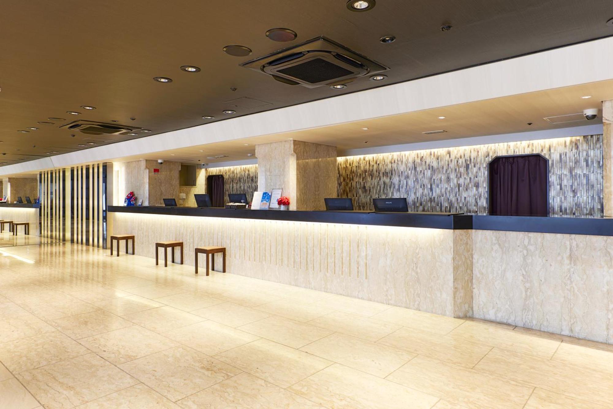 Hotel Consort Shin-Osaka Exterior foto